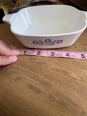 Corningware White Petite Pan - Square Ceramic Piece